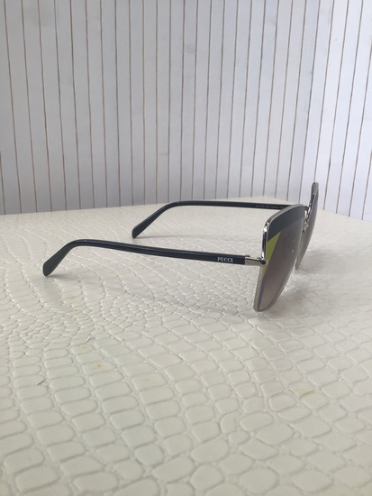 EMILIO PUCCI PAIRE DE LUNETTES JAUNE NOIR 