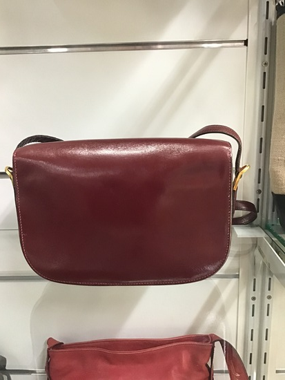 HERMES sac a main vintage cuir bordeau