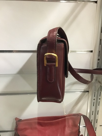 HERMES sac a main vintage cuir bordeau