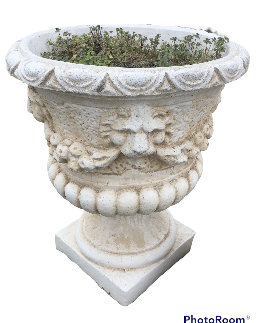 PAIRE D ANDUZE EN PIERRE RECONSTITUE TETE DE LION DIAM57CM H70CM 
