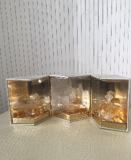 LALIQUE LES INTROUVABLES suite de 3 miniatures de parfum triptyque