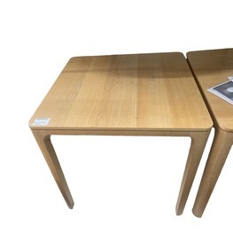 ALKI TABLE 80 X 80 LAIA VALEUR NEUF 1500 EURO PLATEAU RAYE