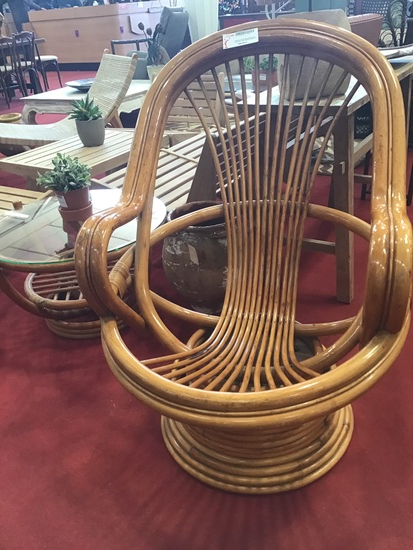 FAUTEUIL ROTIN VINTAGE ROTATIF 1970 