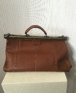 HAROLD S SAC DE VOYAGE CUIR MARRON ETAT NEUF 