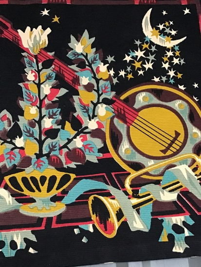 VAN HOUT LE BEAU tapisserie contemporaine decor fleurs et instruments 155 x 105 